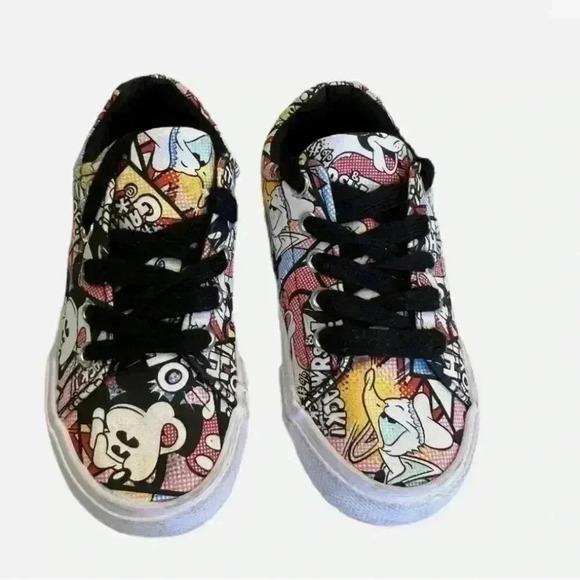 6. DISNEY PARKS LITTLE GIRLS CARTOON PRINTED LOW TOP TENNIS SHOES SIZE 7/8 - Picture 1 of 8